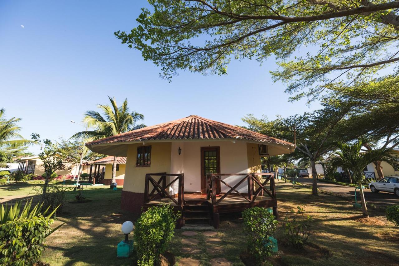 Hotel Praia São Tomé Kültér fotó